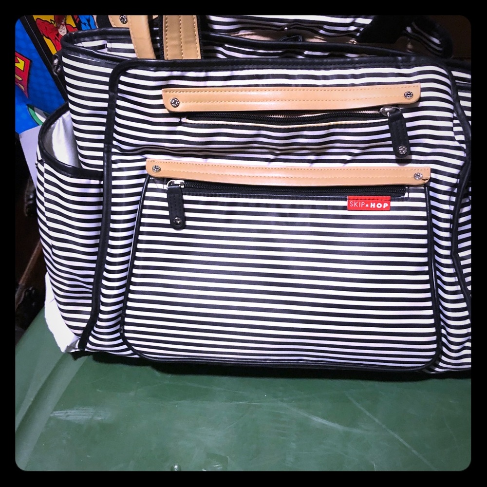 Skip hop diaper bag